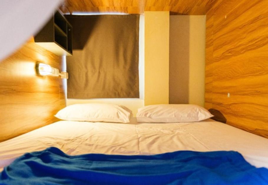 Slumber Surf Phuket Kata Hostel Eksteriør bilde